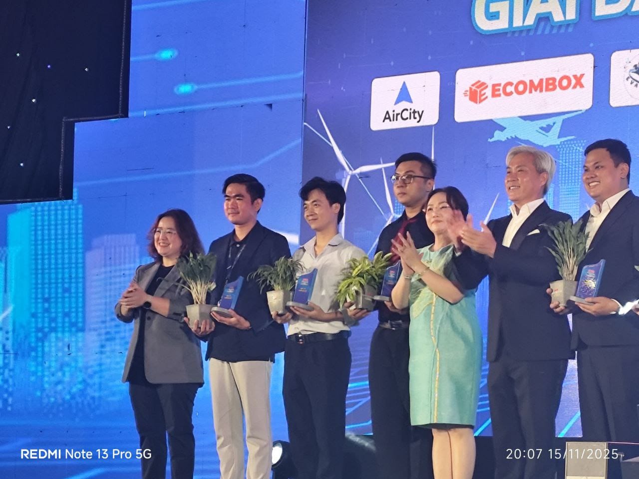 Ecombox đạt giải Dấu ấn khởi nghiệp